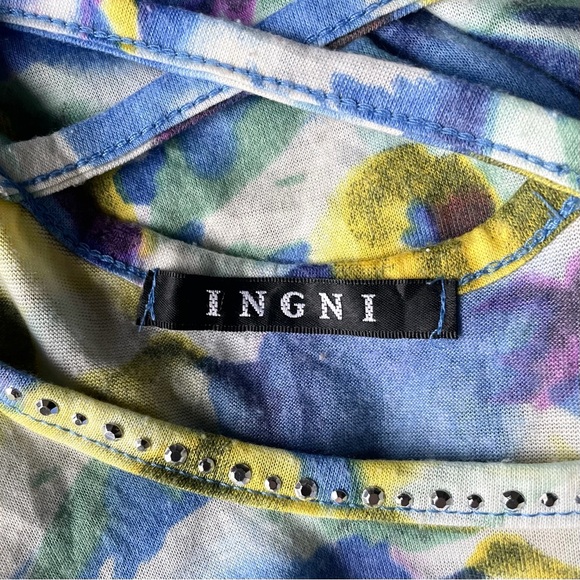 Y2K Floral Cross-Back Rhinestone Tank Top - Picture 4 of 4